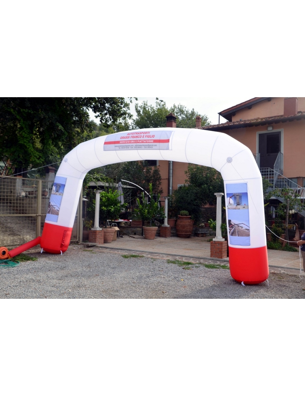 Happy Hop Arco Gonfiabile Personalizzato -  3 banner per lato frontali